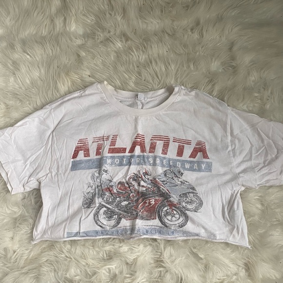 cropped top - Picture 1 of 2